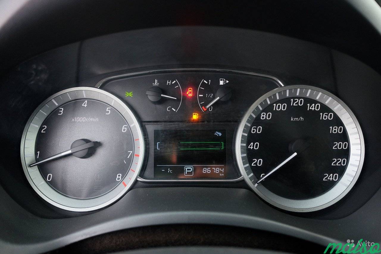 Nissan Sentra 1.6 CVT, 2015, седан в Санкт-Петербурге. Фото 7